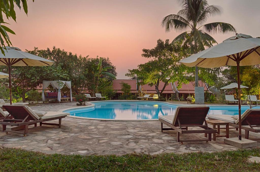 Le Flamboyant Resort Кеп Екстериор снимка