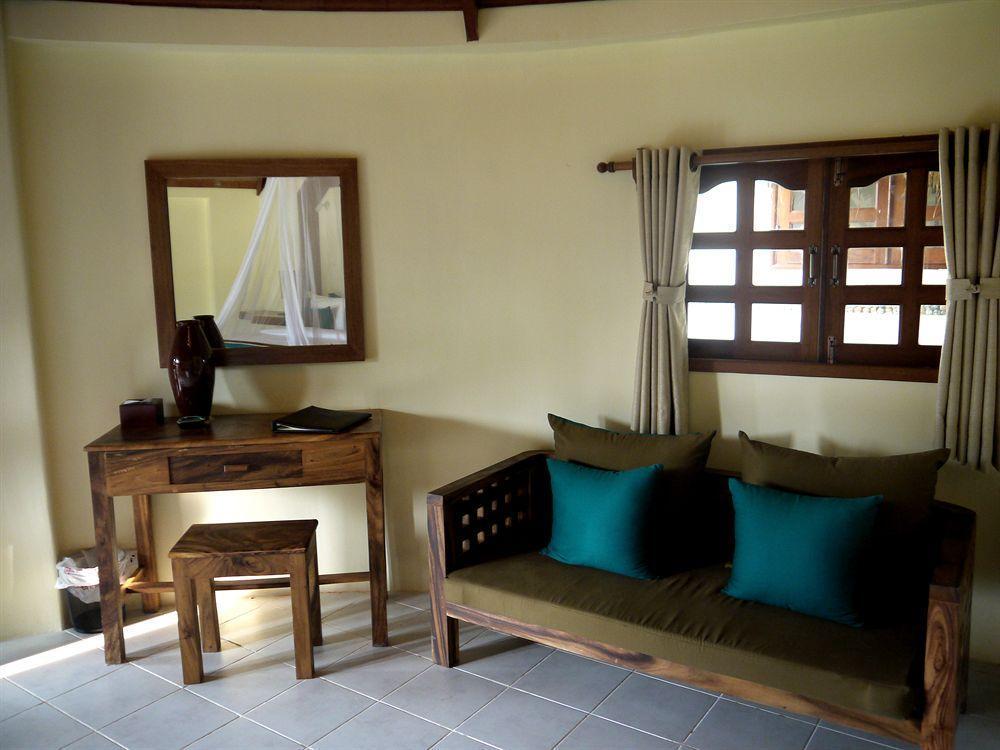 Le Flamboyant Resort Кеп Екстериор снимка