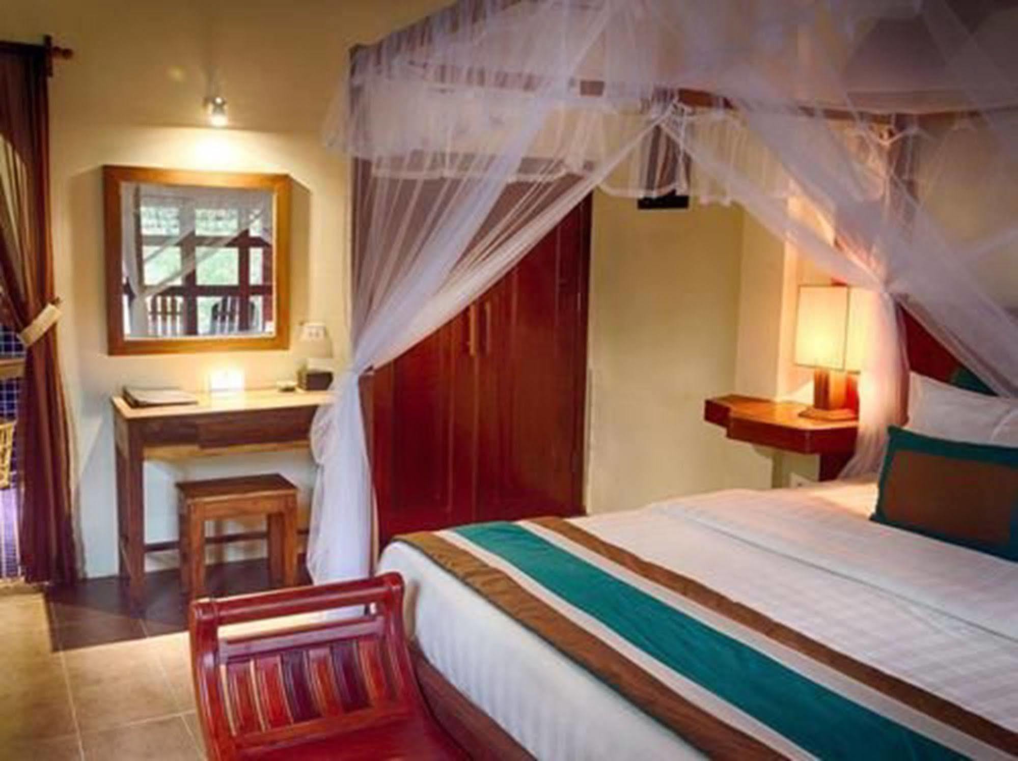 Le Flamboyant Resort Кеп Екстериор снимка